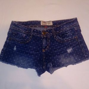 Lei denim shorts